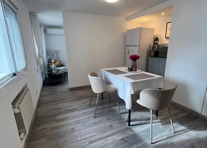 Yu Casa 3* מארבלה